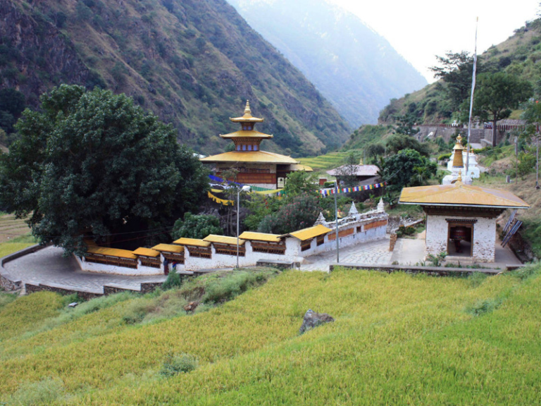 Gomphukora Festival: A Sacred Celebration in Trashigang, Bhutan (April 5-7, 2025)